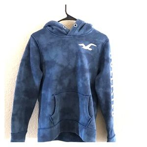 Pullover with hoodie